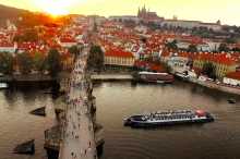 Puente de Carlos y el Castillo de Praga